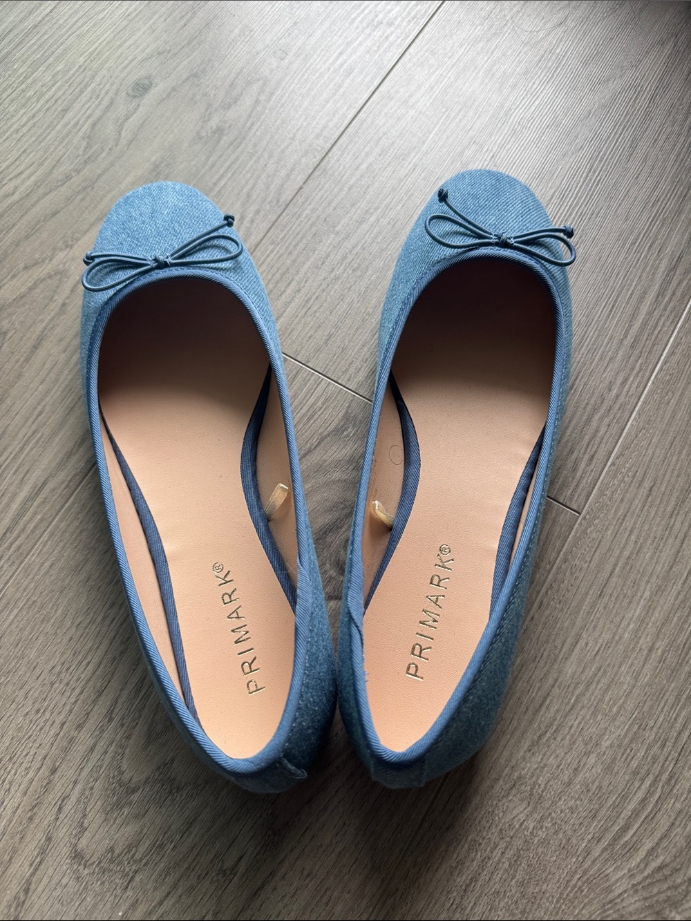 DENIM BOW FLATS - Picture 2 of 5